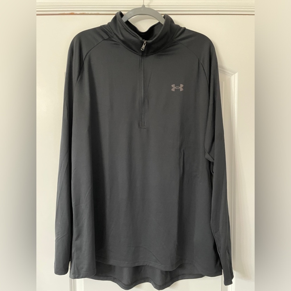 Under Armour Tech 2.0 Men’s long sleeve 1/2 zip XXL warm-up top in black. NWT!